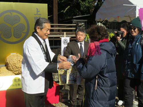 暴れん坊将軍」松平健が「感謝しています」 吉宗公まつる上野東照宮で