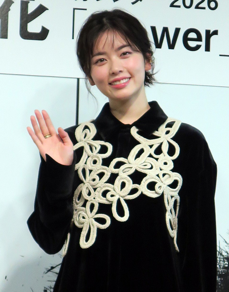 小芝風花カレンダー2026「Flower」記者発表会に登場した小芝風花