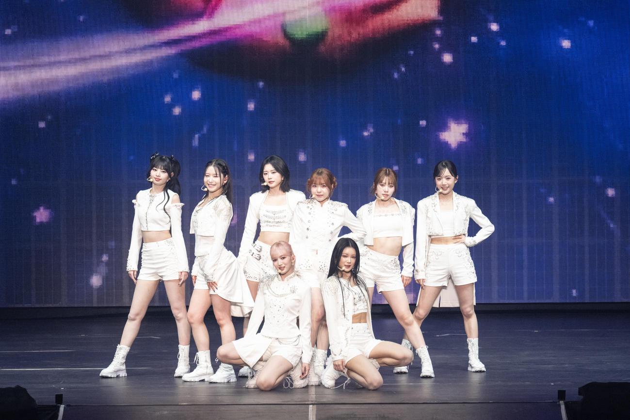 初アリーナツアーを締めくくる年内最後の単独公演を行ったME：I（C）LAPONE GIRLS