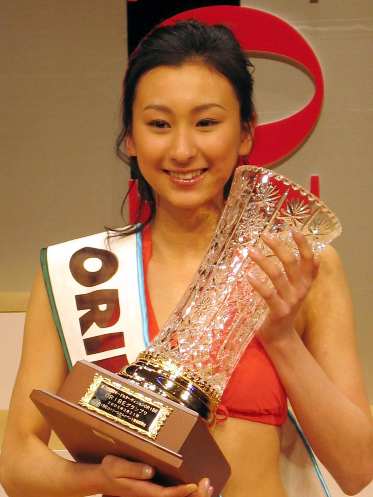 浅田舞（2005年3月撮影）