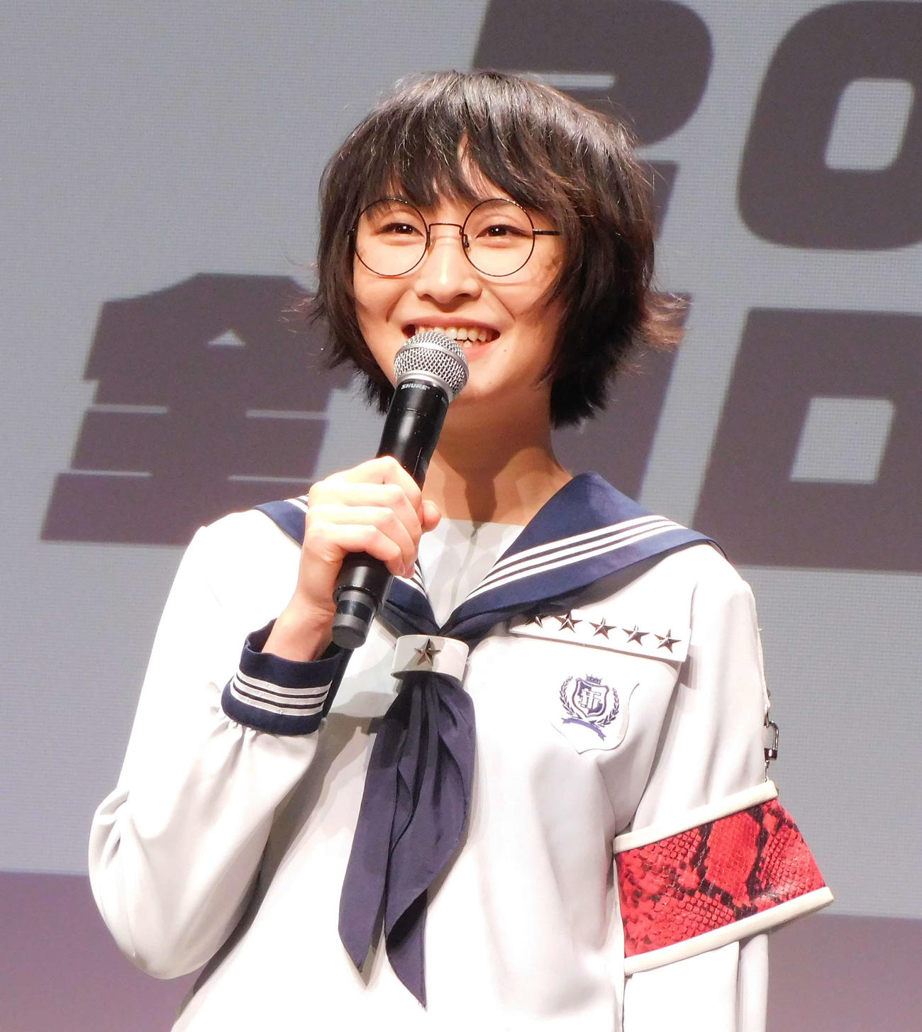 ゲリラチラシ撒きイベントを行ったSUZUKA（撮影・寺本吏輝）