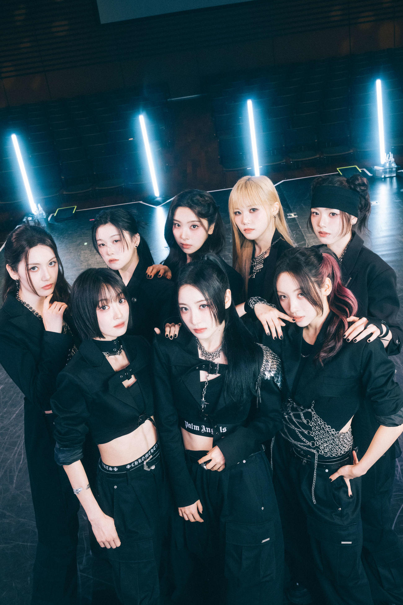 デビューショーケースライブでパフォーマンスするGPP