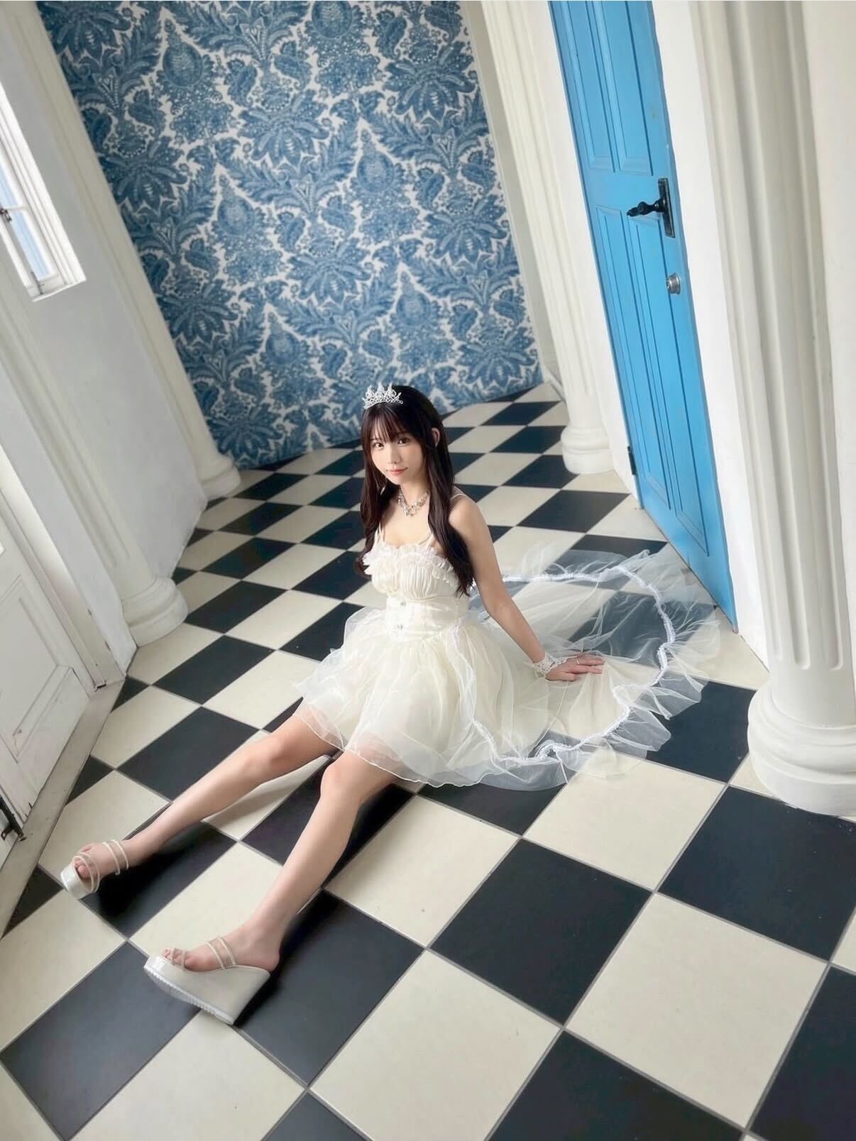 えなこのインスタグラムから