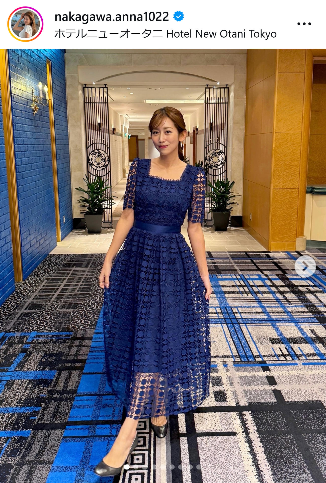 ドレス姿の中川安奈（中川安奈のインスタグラムから）