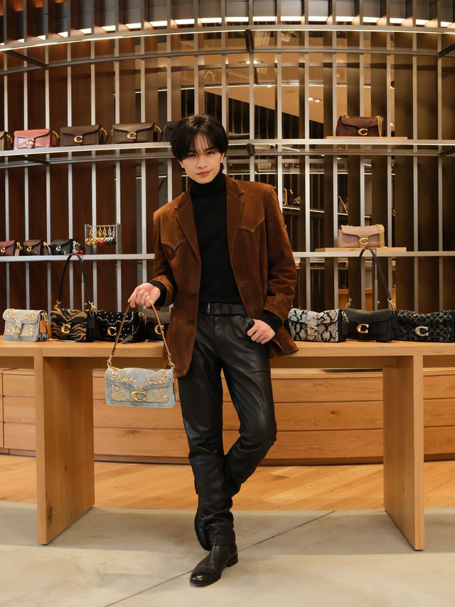 「コーチ　銀座」オープニングイベントに来場した中島健人