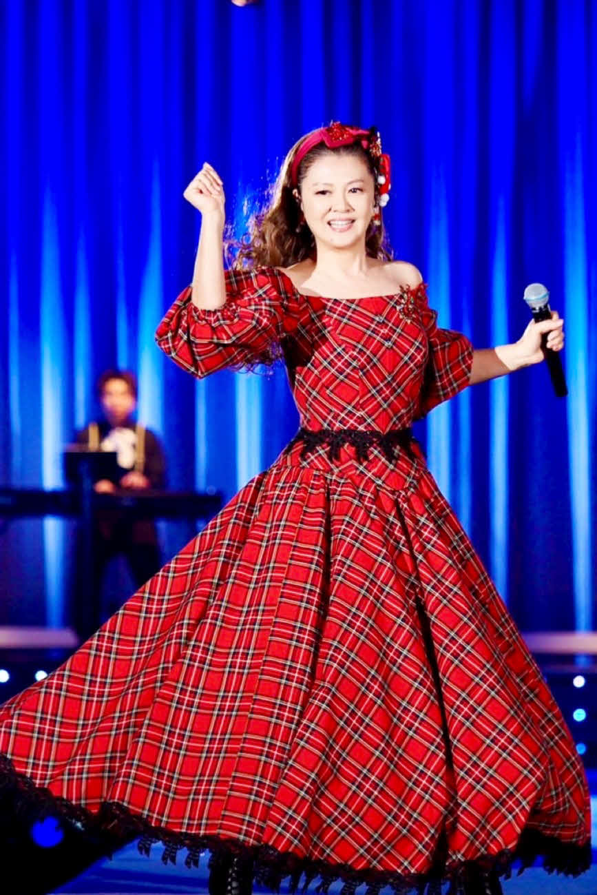ディナーショーを行った南野陽子