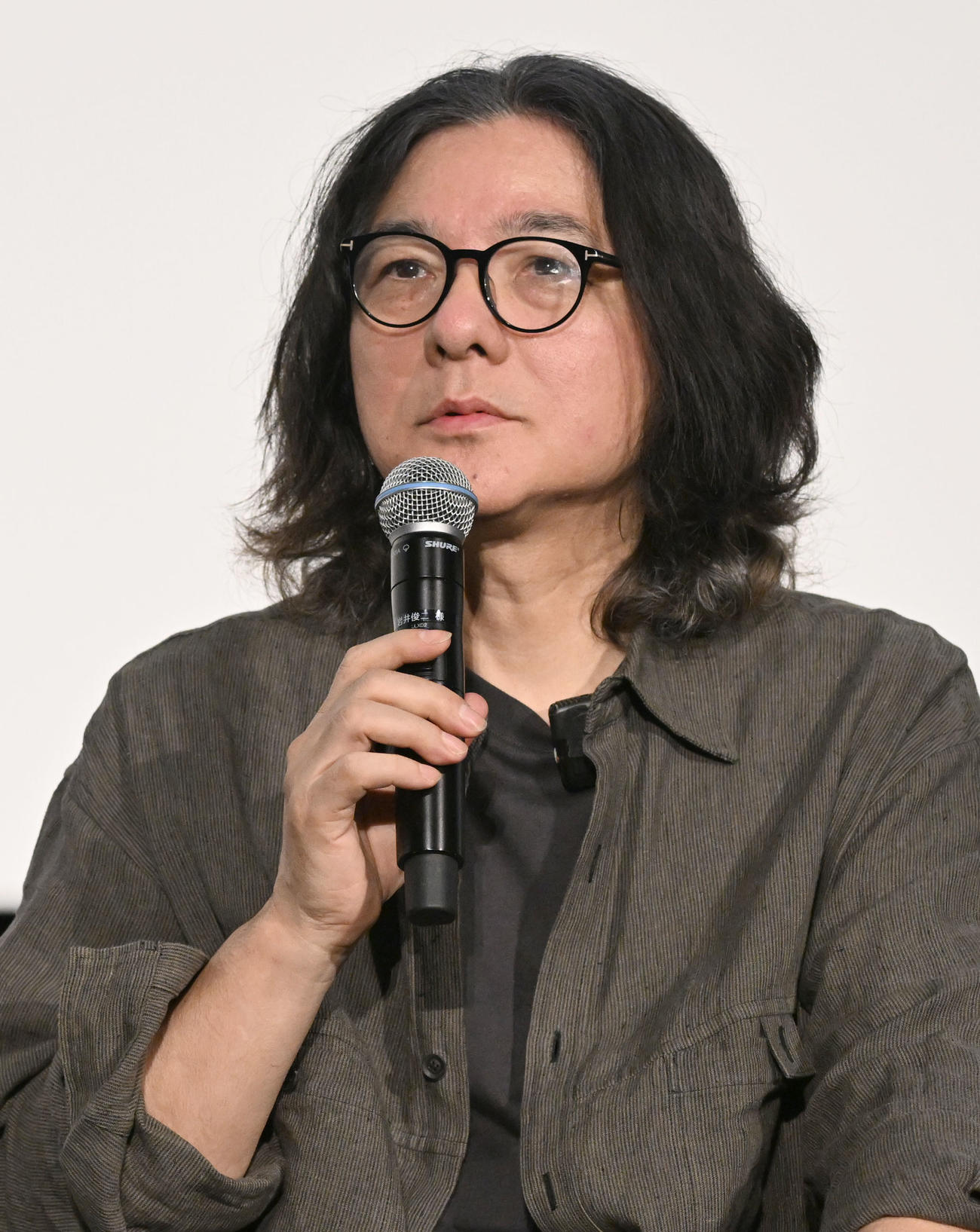 「式日」特別上映イベントでトークセッションする岩井俊二（撮影・千葉一成）