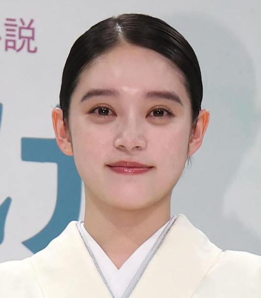 高石あかり（2024年10月撮影）