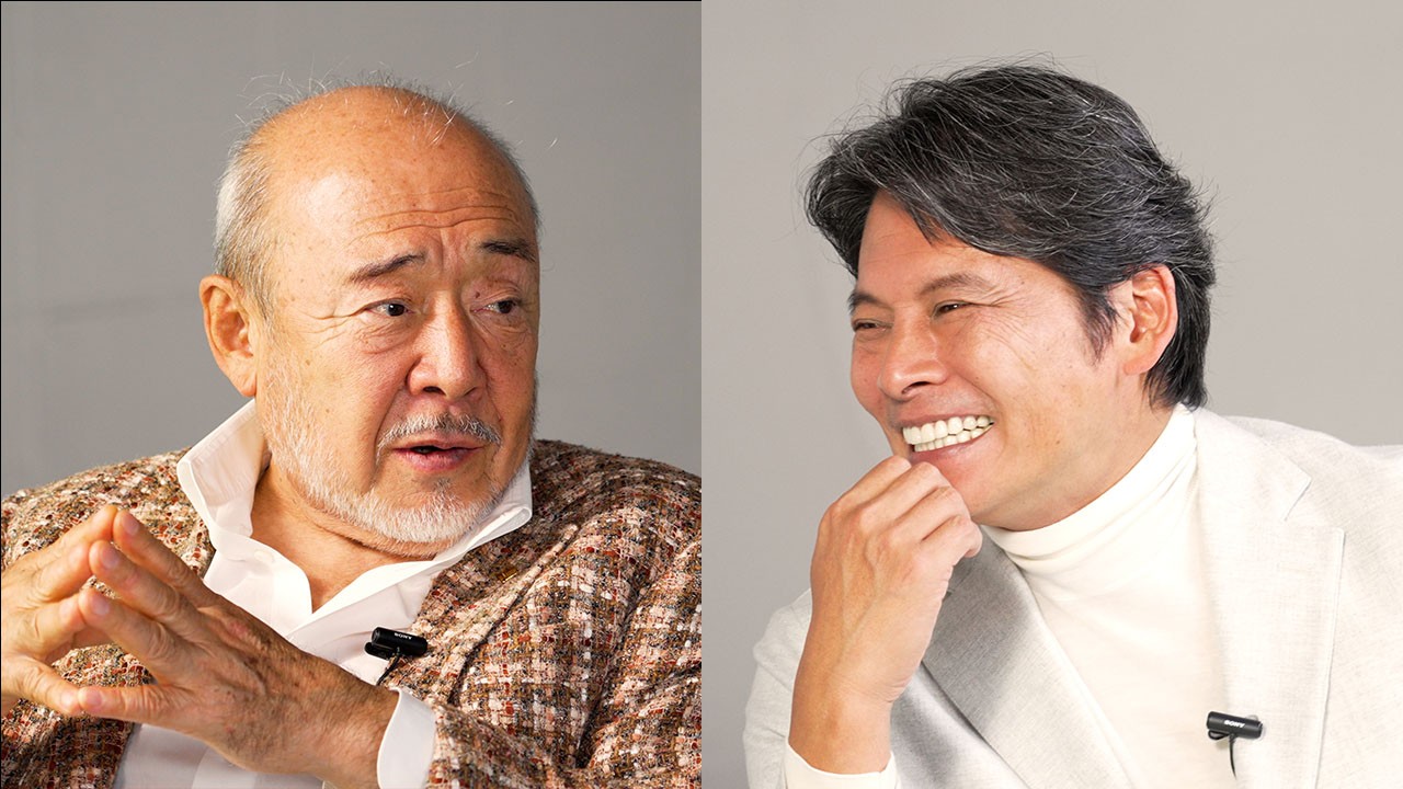 WOWOW独占コンテンツ特番「連続ドラマ『北方謙三　水滸伝』放送記念スペシャル！」で対談した北方謙三氏（左）と織田裕二