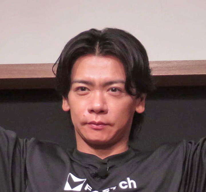 マヂカルラブリーの野田クリスタル（2025年撮影）