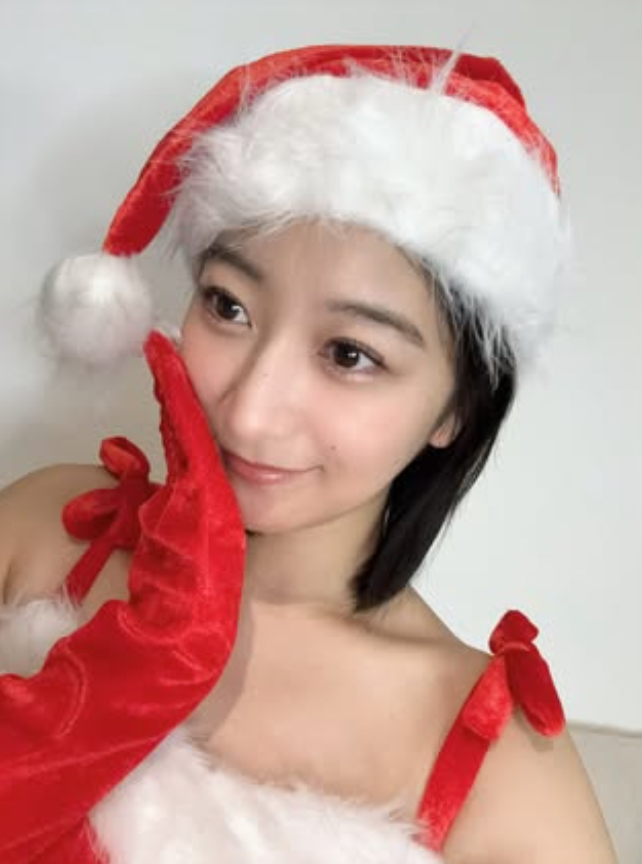 榎原依那のインスタグラムから