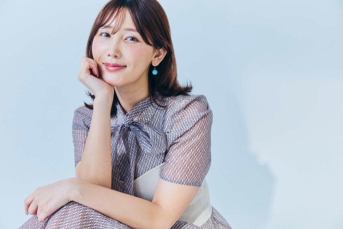 取材に応じた小島みゆ