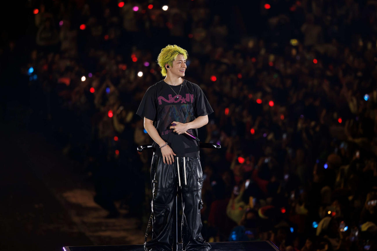 全国ライブツアー最終公演でパフォーマンスを披露するNumber＿iの岸優太（C）TOBE Co., Ltd.