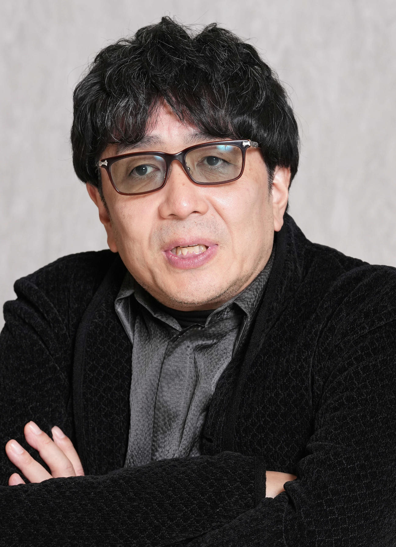 石原裕次郎賞を受賞し心境を語る大友啓史監督（撮影・たえ見朱実）