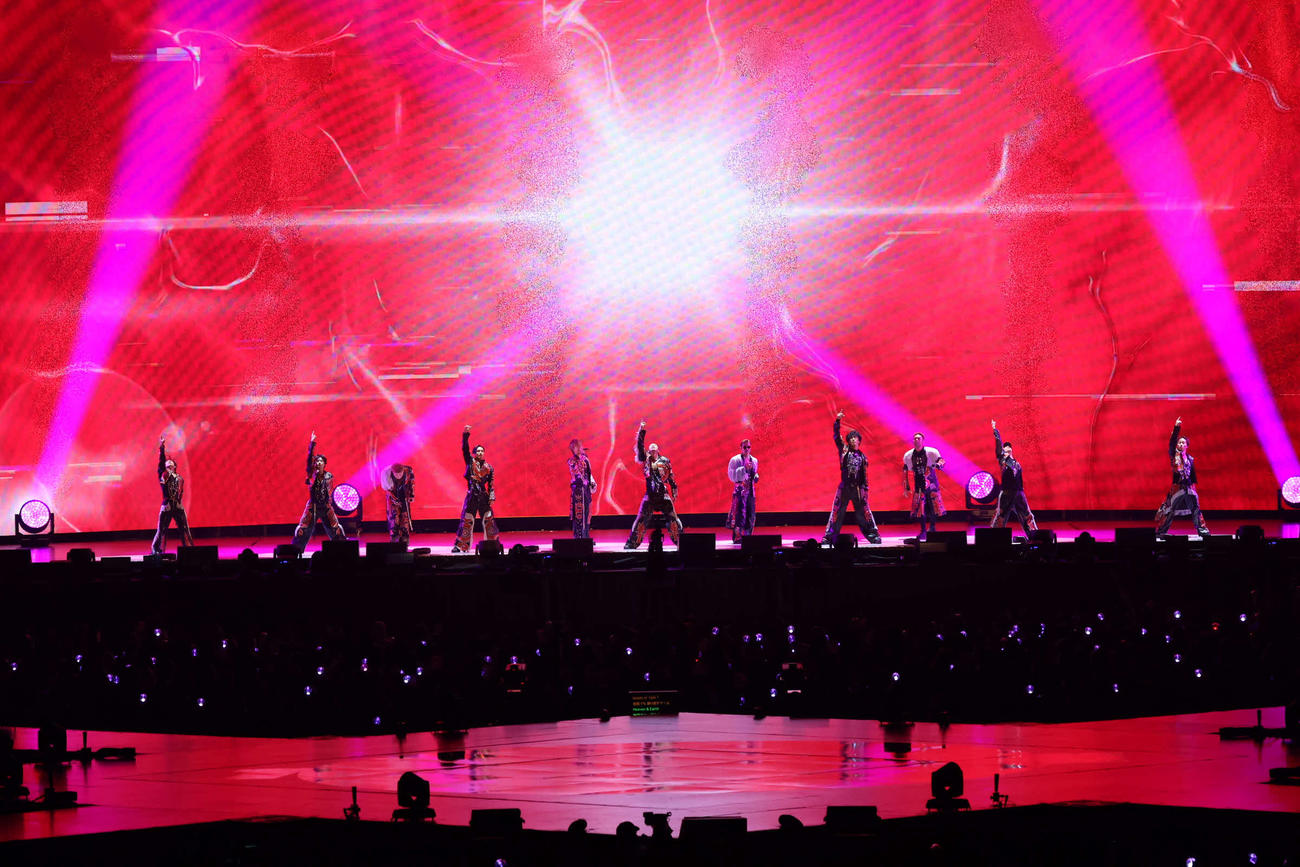 「EXILE LIVE TOUR 2025“THE REASON”」名古屋公演でパフォーマンスするEXILE