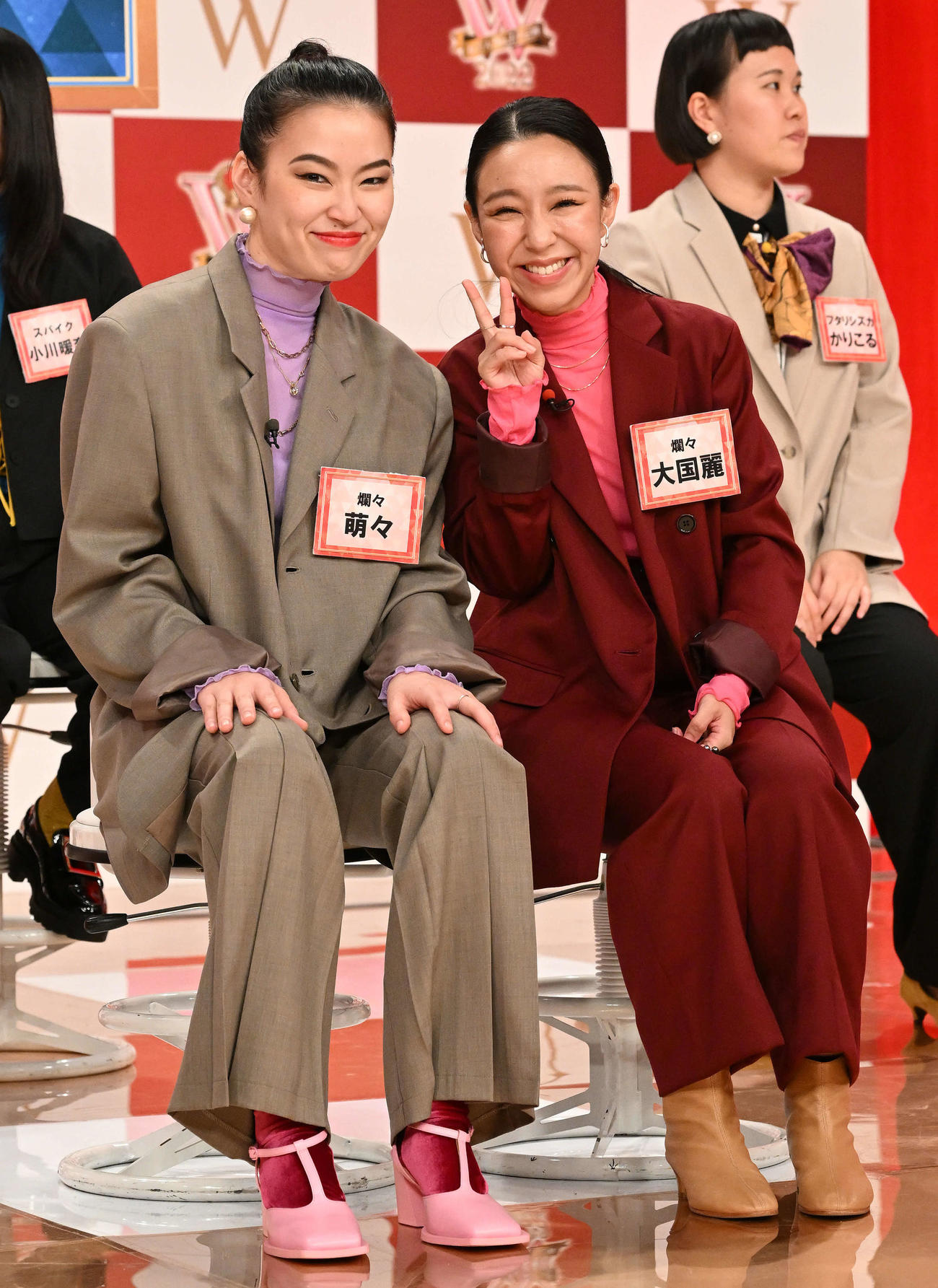 「THE W 2022」決勝進出が決まった爛々の萌々（左）と大国麗（22年11月）