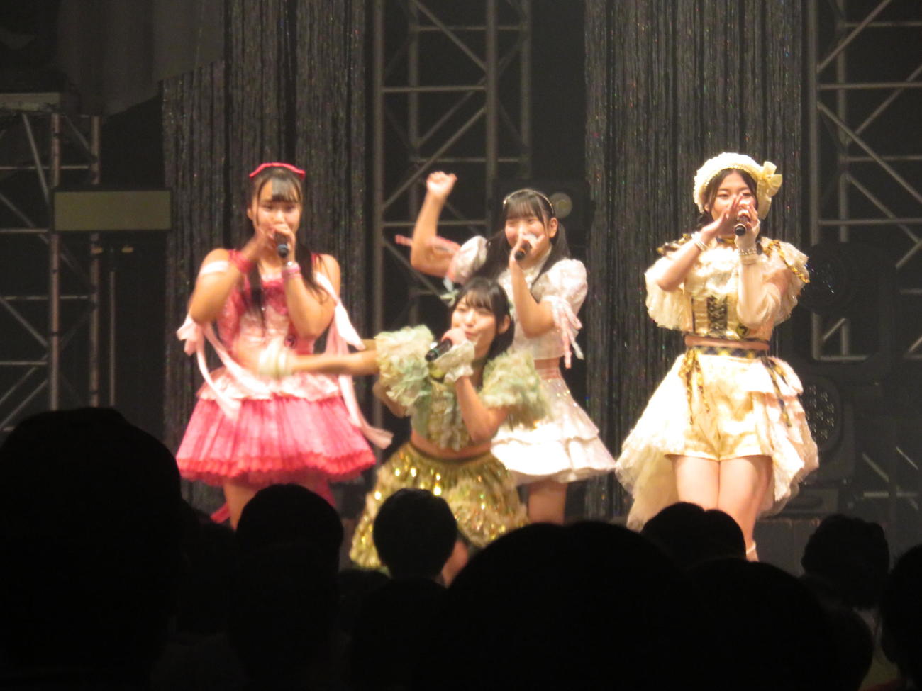 新体制のスタートを切ったアップアップガールズ（2）