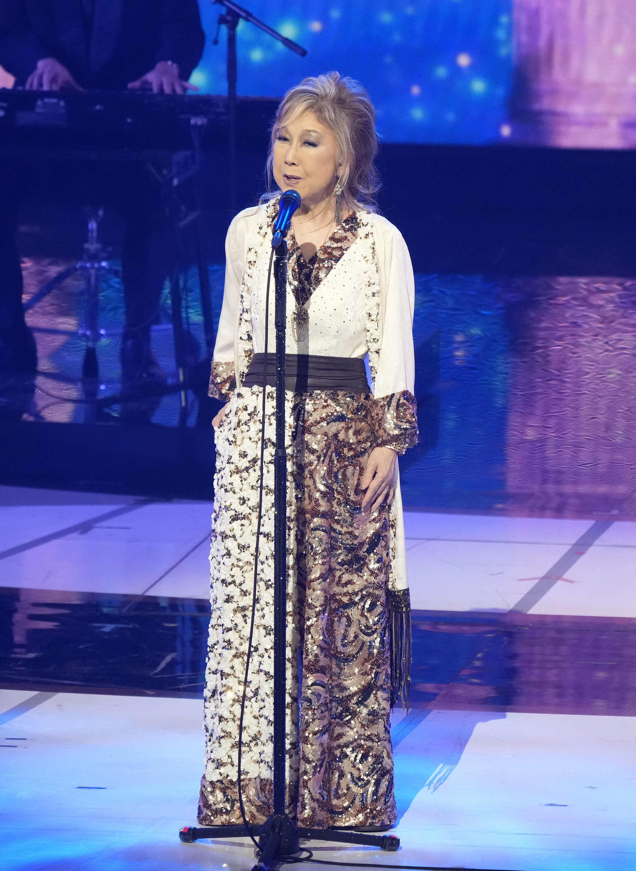 熱唱する高橋真梨子（撮影・小島史椰）