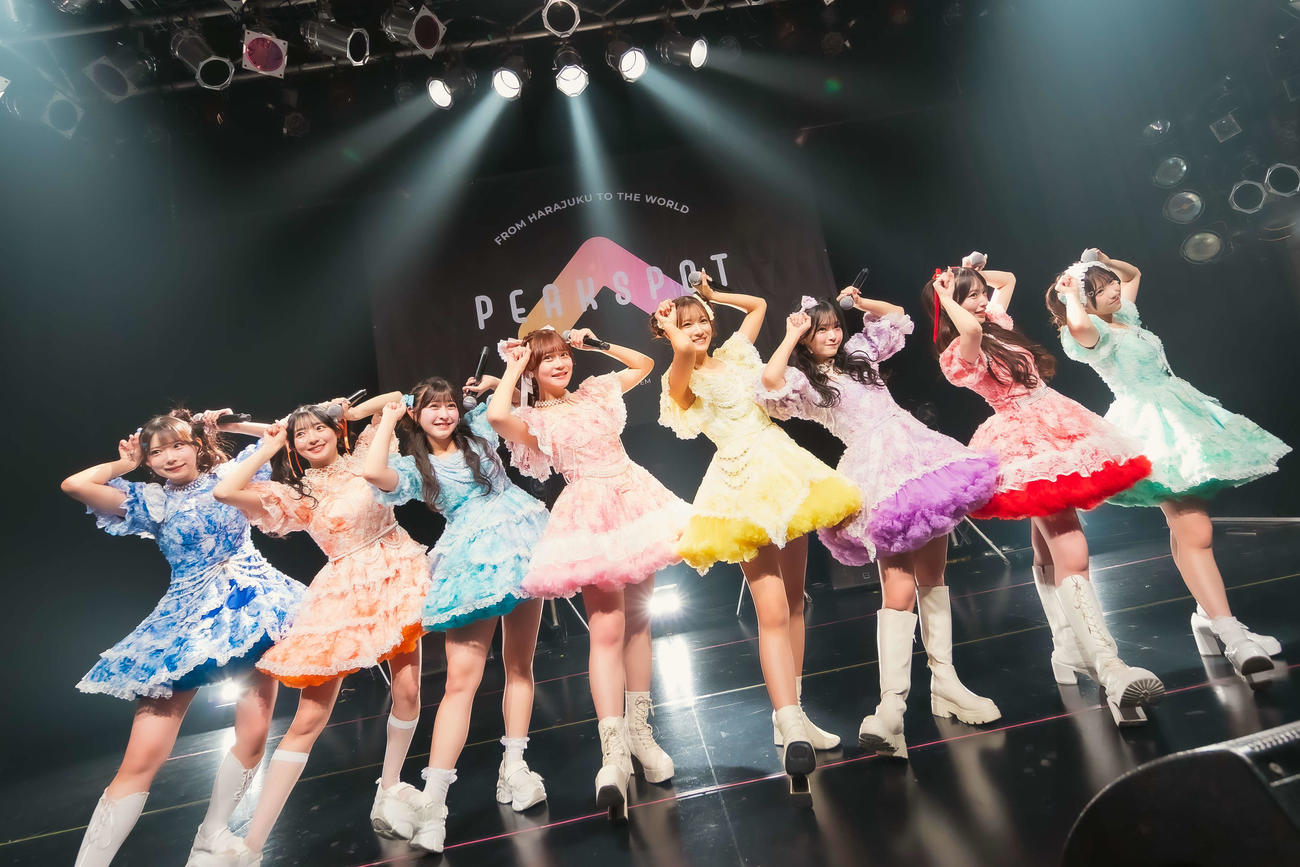 「PEAK SPOT JOIN Vol．3　－新春SP－」でパフォーマンスするlog you（Masayo撮影）