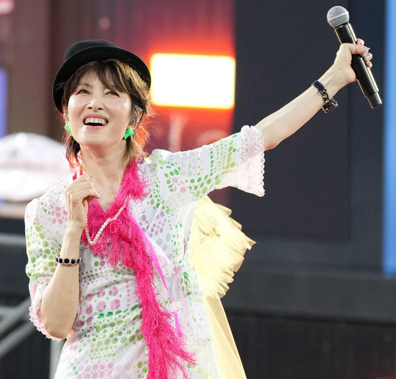 荻野目洋子（2025年8月撮影）