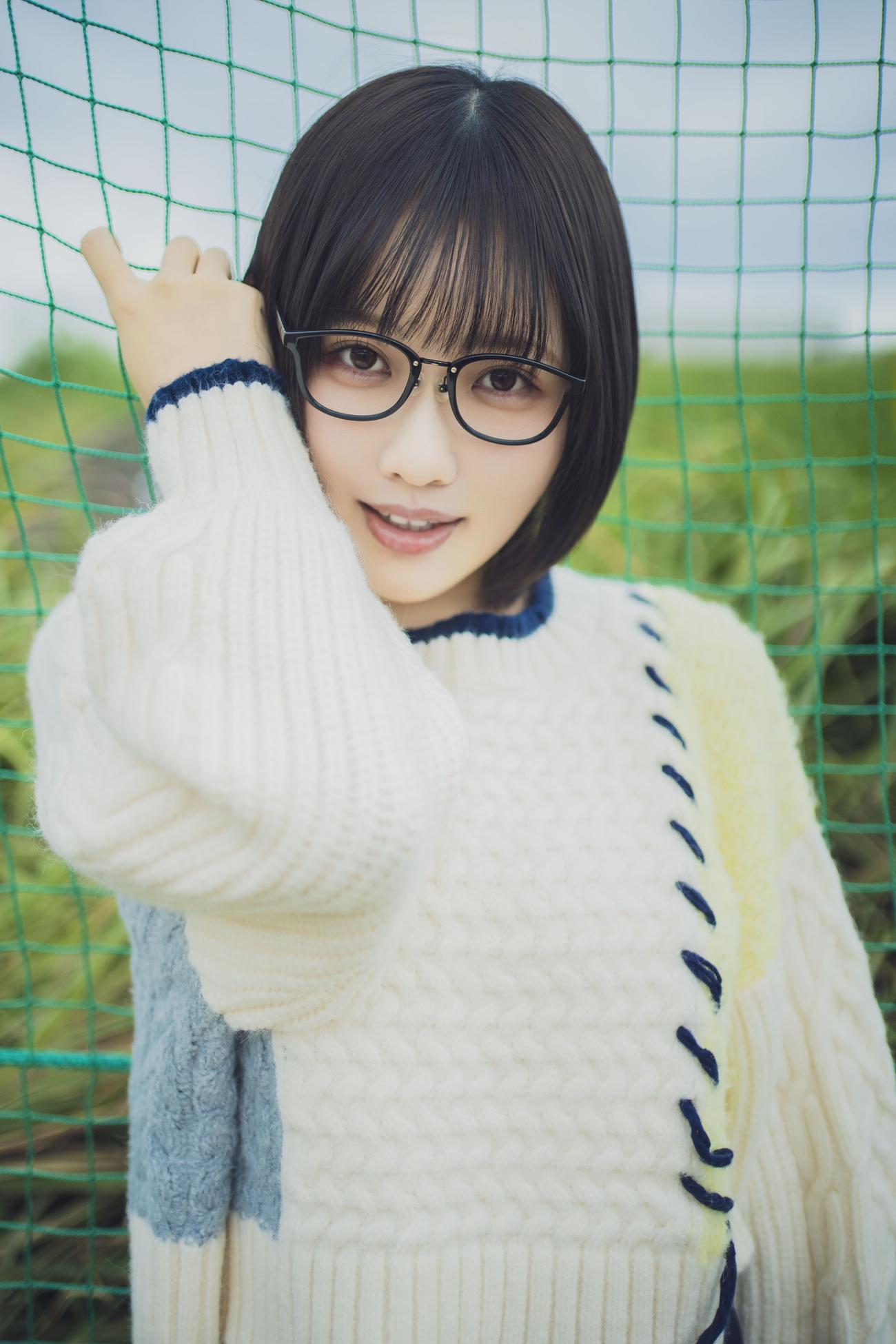 「グラビアンエイジVol.4」のグラビアに登場した小倉あずさ（C）石塚雅人／グラビアンエイジ