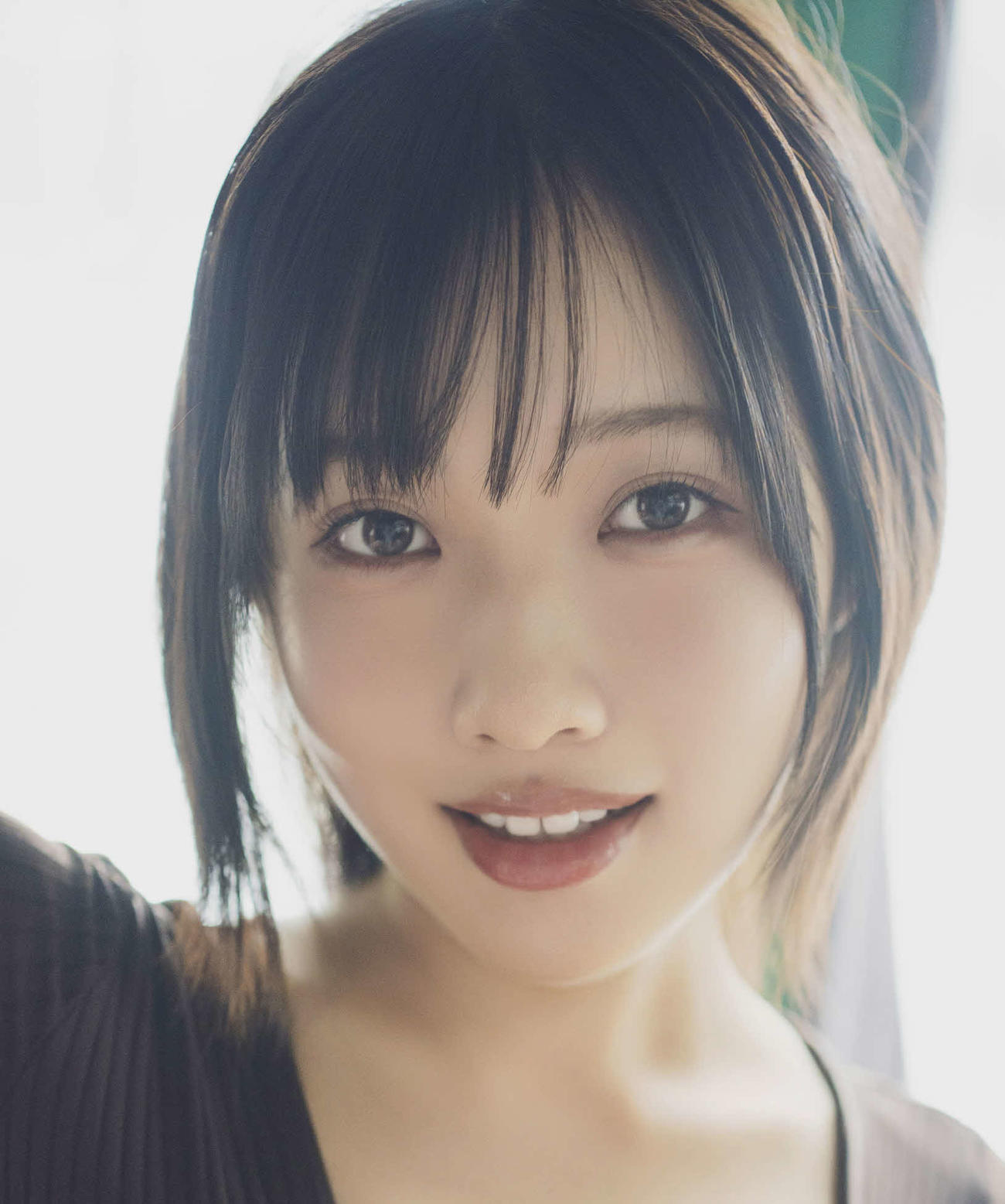 「グラビアンエイジVol.4」のグラビアに登場した小倉あずさ（C）石塚雅人／グラビアンエイジ
