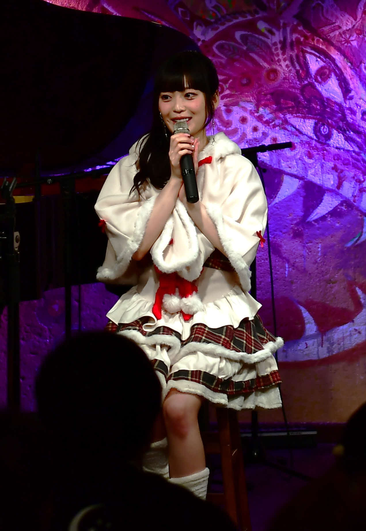 ファンミーティングを行った花耶（撮影・松尾幸之介）
