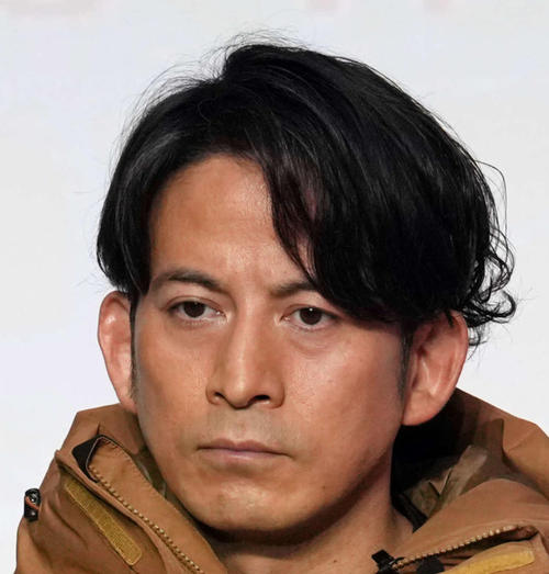 国際ブラジリアン柔術連盟が欧州大会出場の岡田准一と玉木宏を「日本の映画スター」と紹介