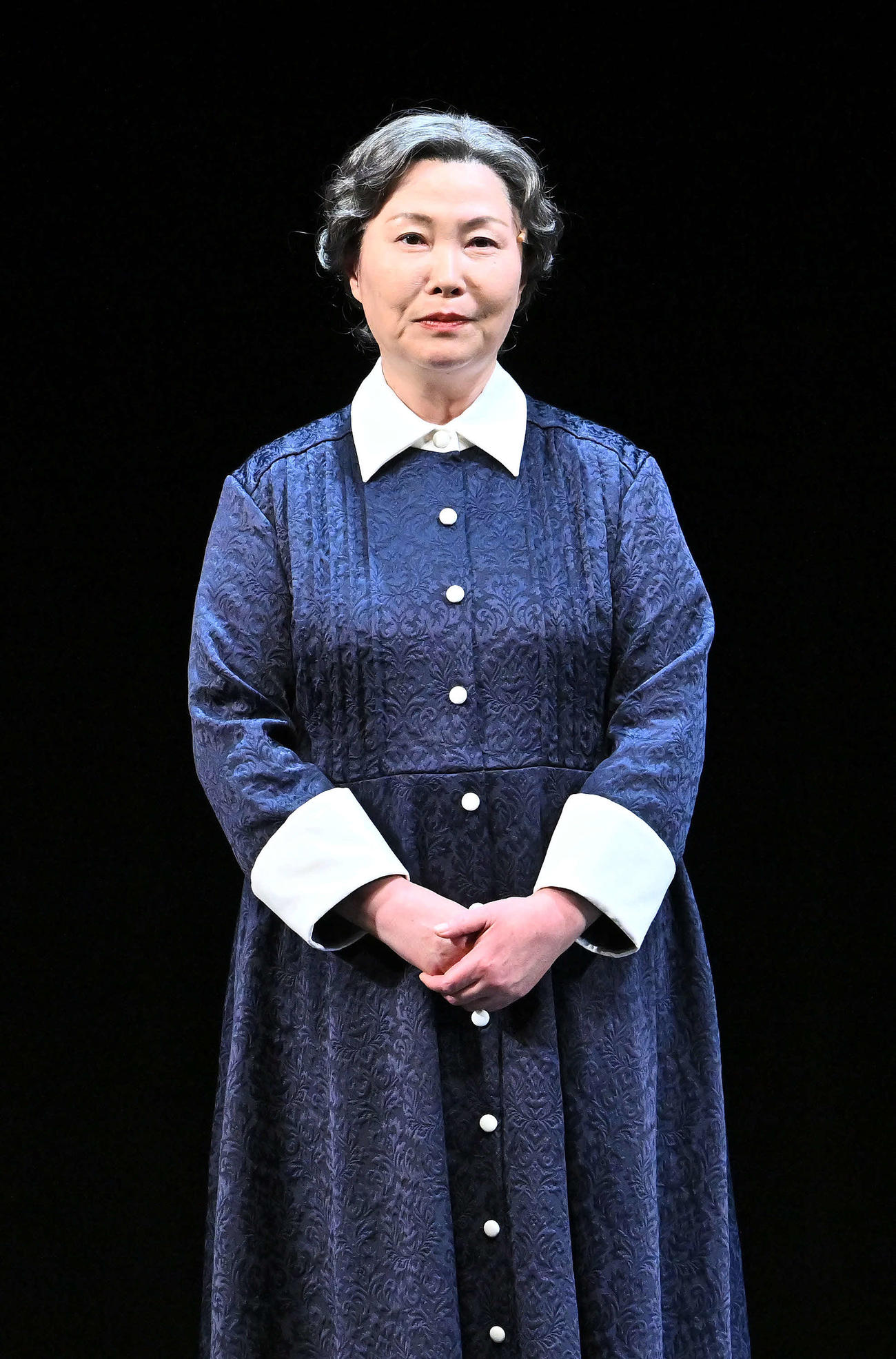 取材会で質問に答える池谷のぶえ（撮影・滝沢徹郎）
