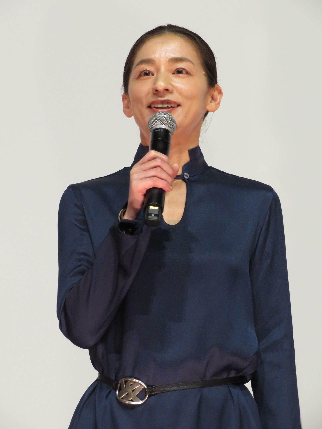 映画「たしかにあった幻」完成披露上映会に登壇した尾野真千子（撮影・村上幸将）