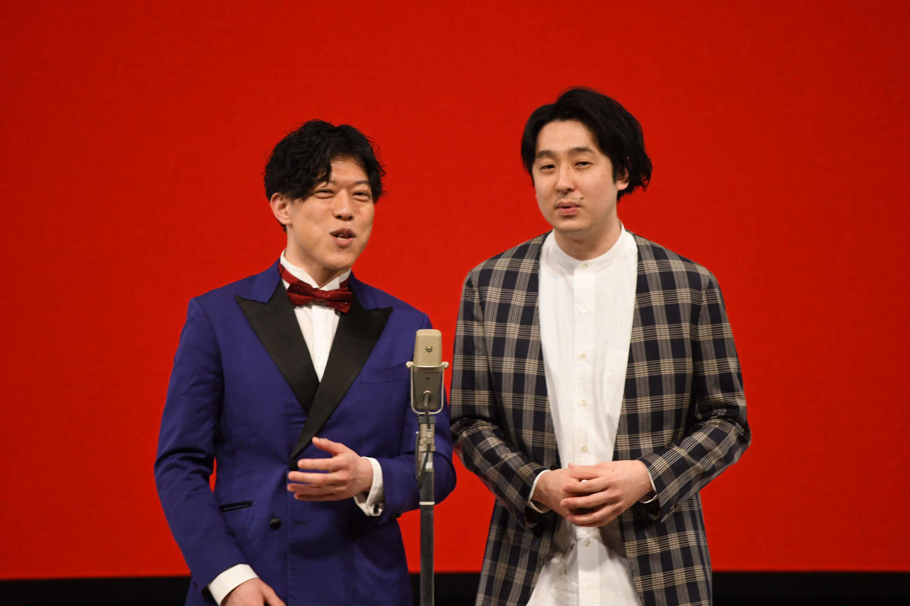 滝音のさすけ（左）と秋定遼太郎