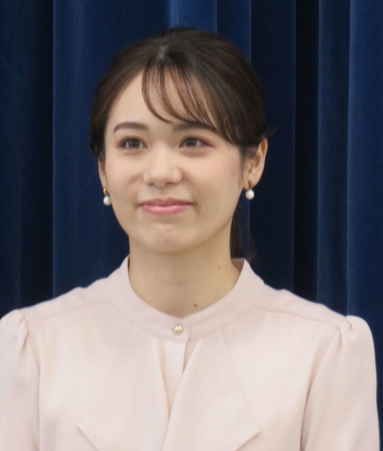 NHKで放送する「ミラノ・コルティナ五輪」でキャスターを務める吉岡真央アナウンサー
