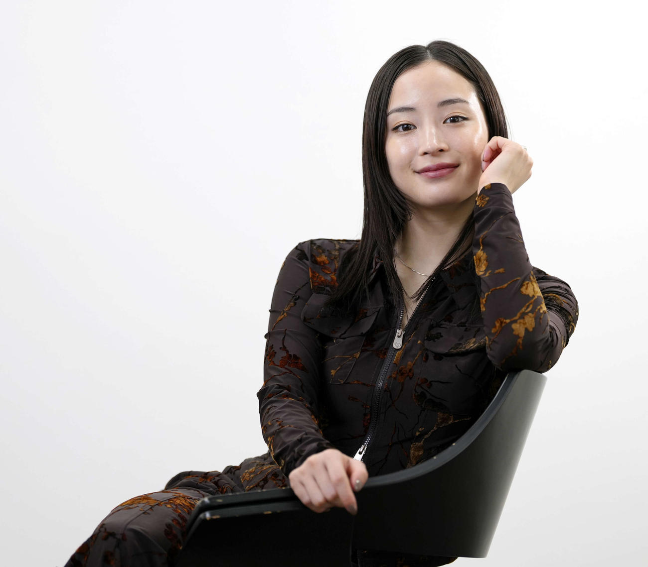 ブルーリボン賞主演女優賞を受賞した広瀬すず（撮影・小島史椰）
