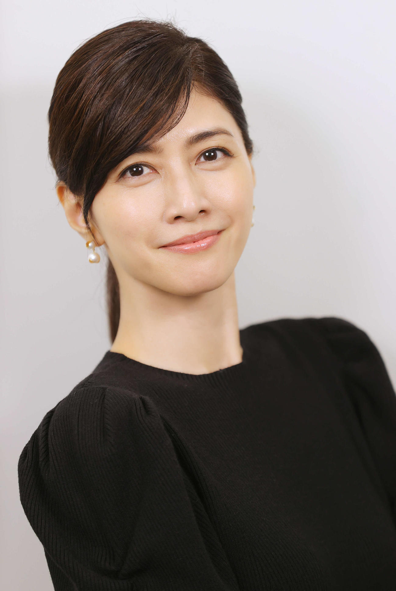 内田有紀（2022年撮影）
