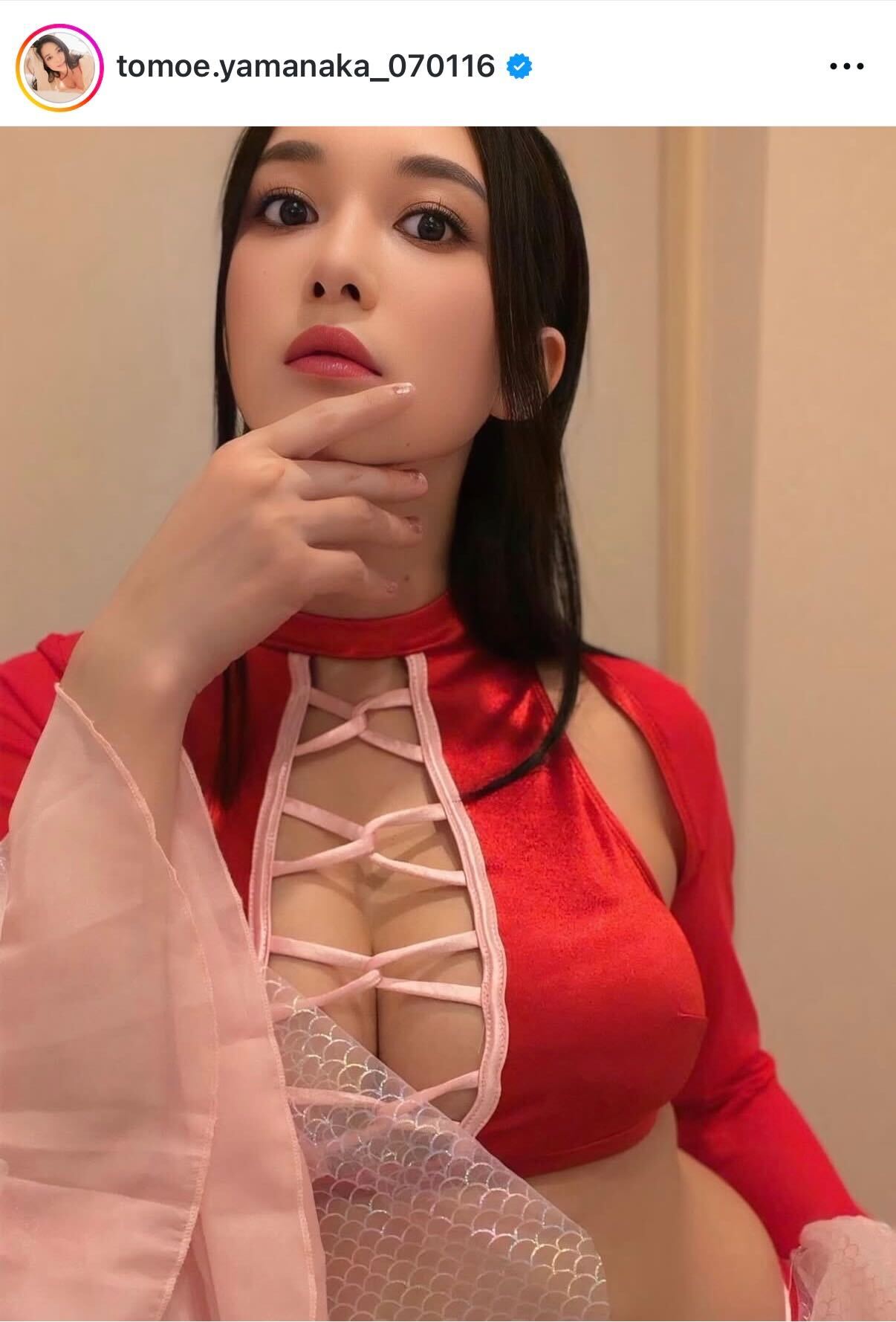 山中知恵のインスタグラムから