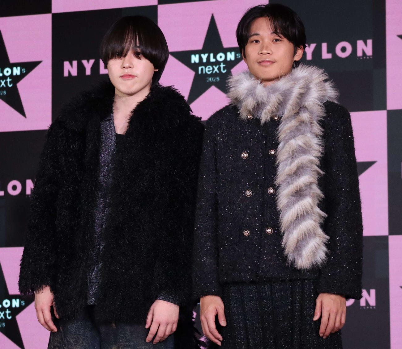 「NYLON’S NEXT 2026 AWARDS」会見に出席したナユタのおのはら（左）、ホリコシ