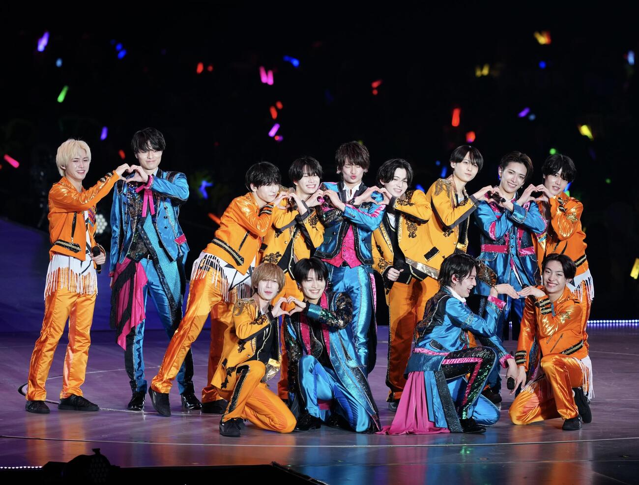 「ジュニアSTAR to FESTIVAL2026」で熱唱するジュニアたち（撮影・垰建太）