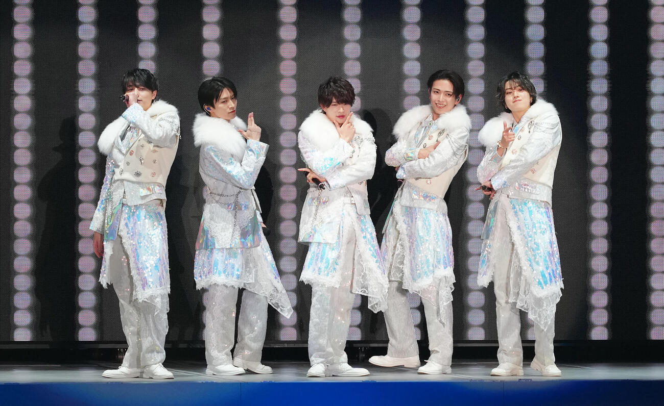 「ジュニアSTAR to FESTIVAL2026」で熱唱するACEes