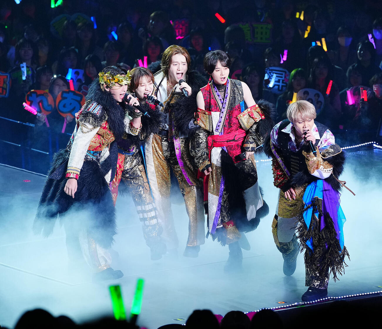 「ジュニアSTAR to FESTIVAL2026」で熱唱するKEY TO LIT（撮影・垰建太）