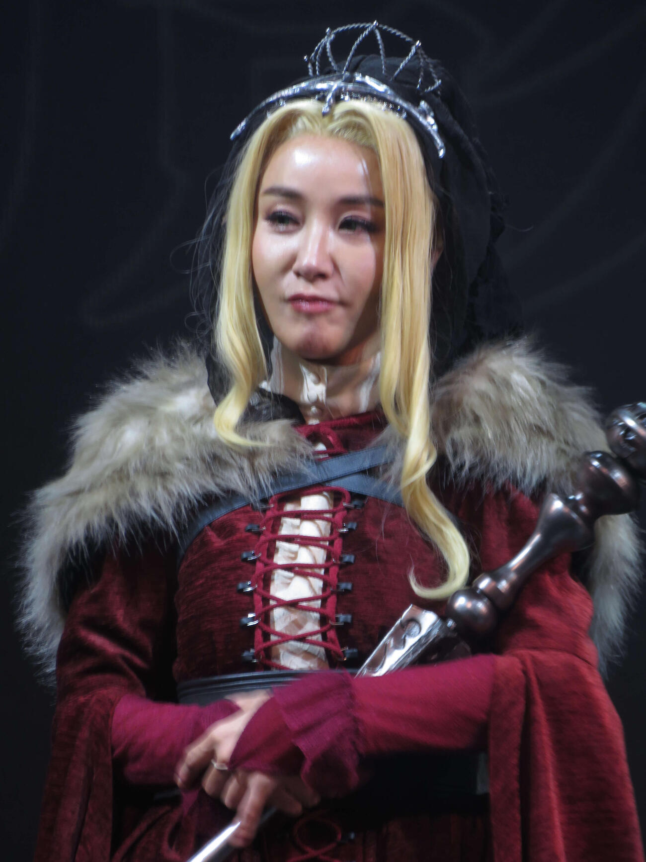 ヘレナ・リオニス役の鈴木紗理奈