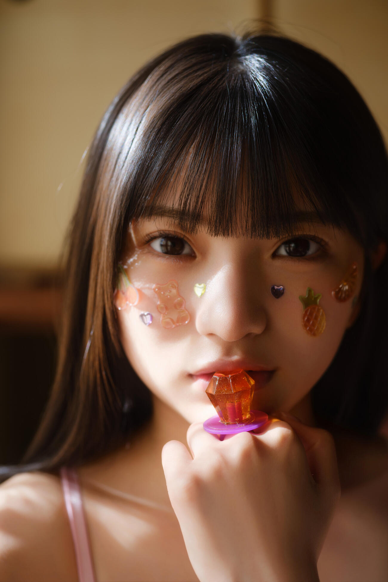 「グラビアザテレビジョン」の表紙グラビアを飾っている#Mooove!姫野ひなの（C）KADOKAWA