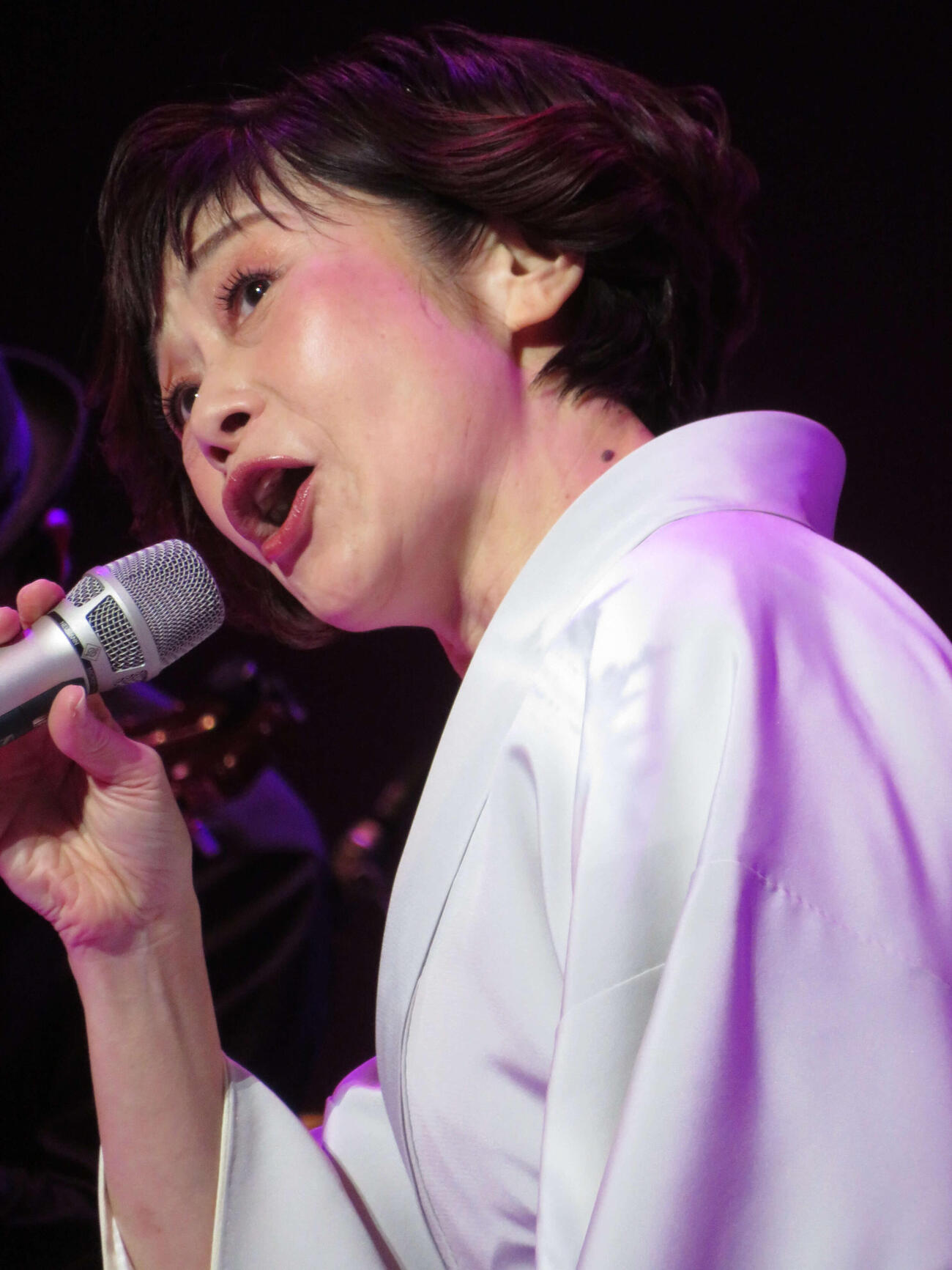 新宿文化センターでコンサートを行った神野美伽
