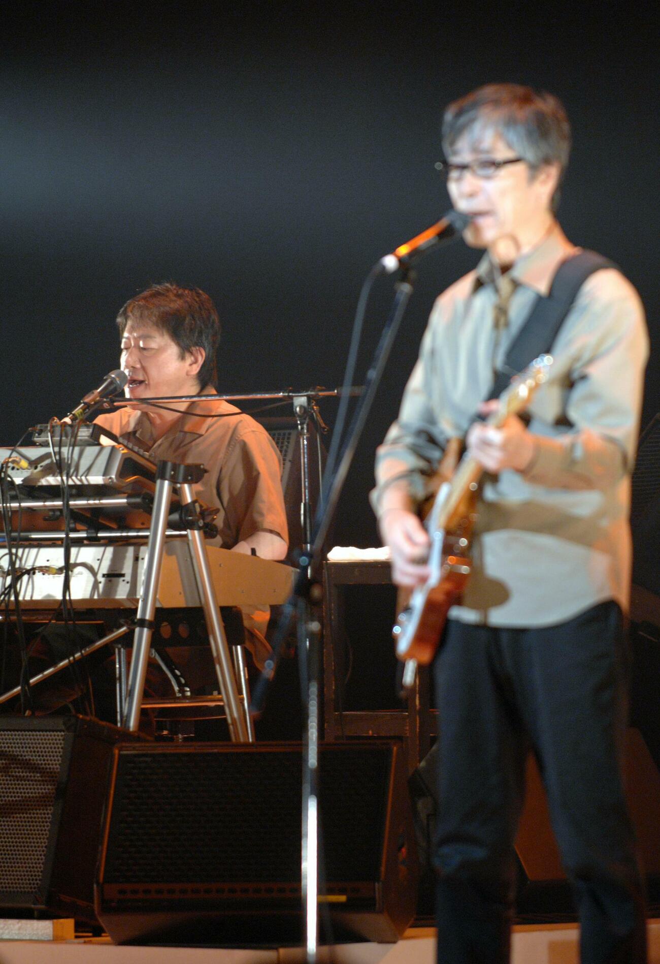2007年　チューリップライブツアー　チューリップの姫野達也　手前は財津和夫