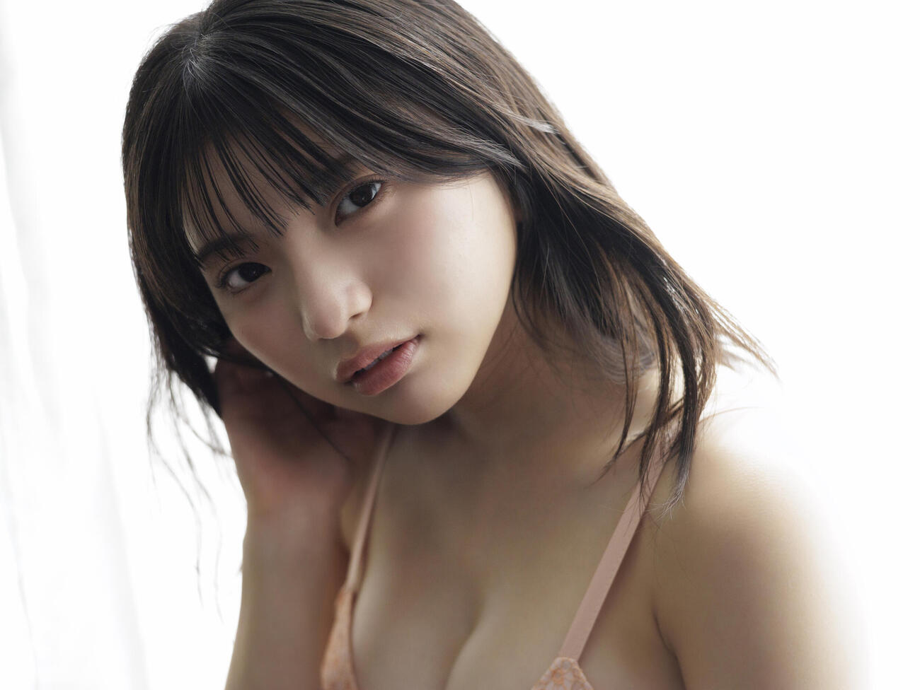 「PARADE」のグラビアに登場している#Mooove!姫野ひなの　撮影／青山裕企