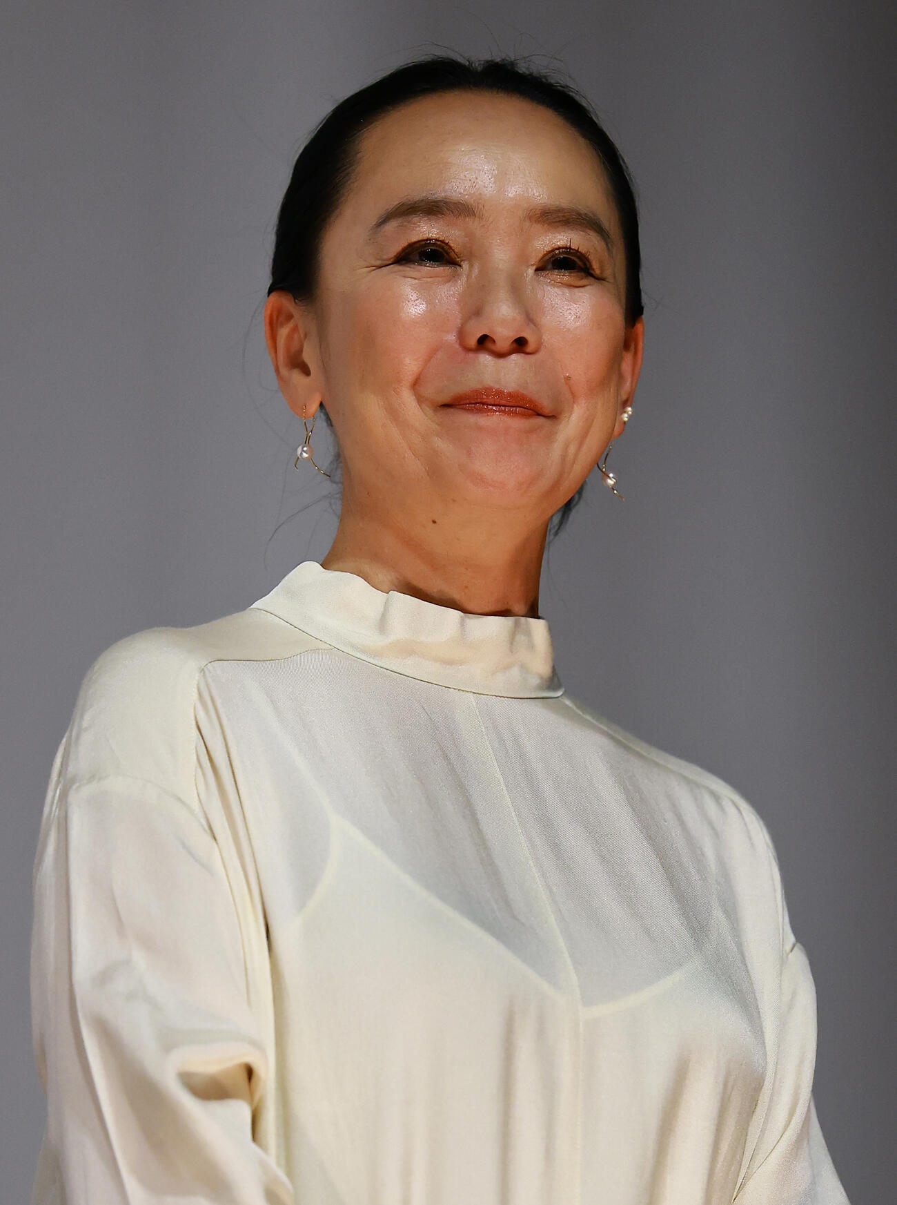 映画「たしかにあった幻」の初日舞台あいさつに登場し、感慨深げな表情をみせる河瀬直美監督（撮影・野上伸悟）