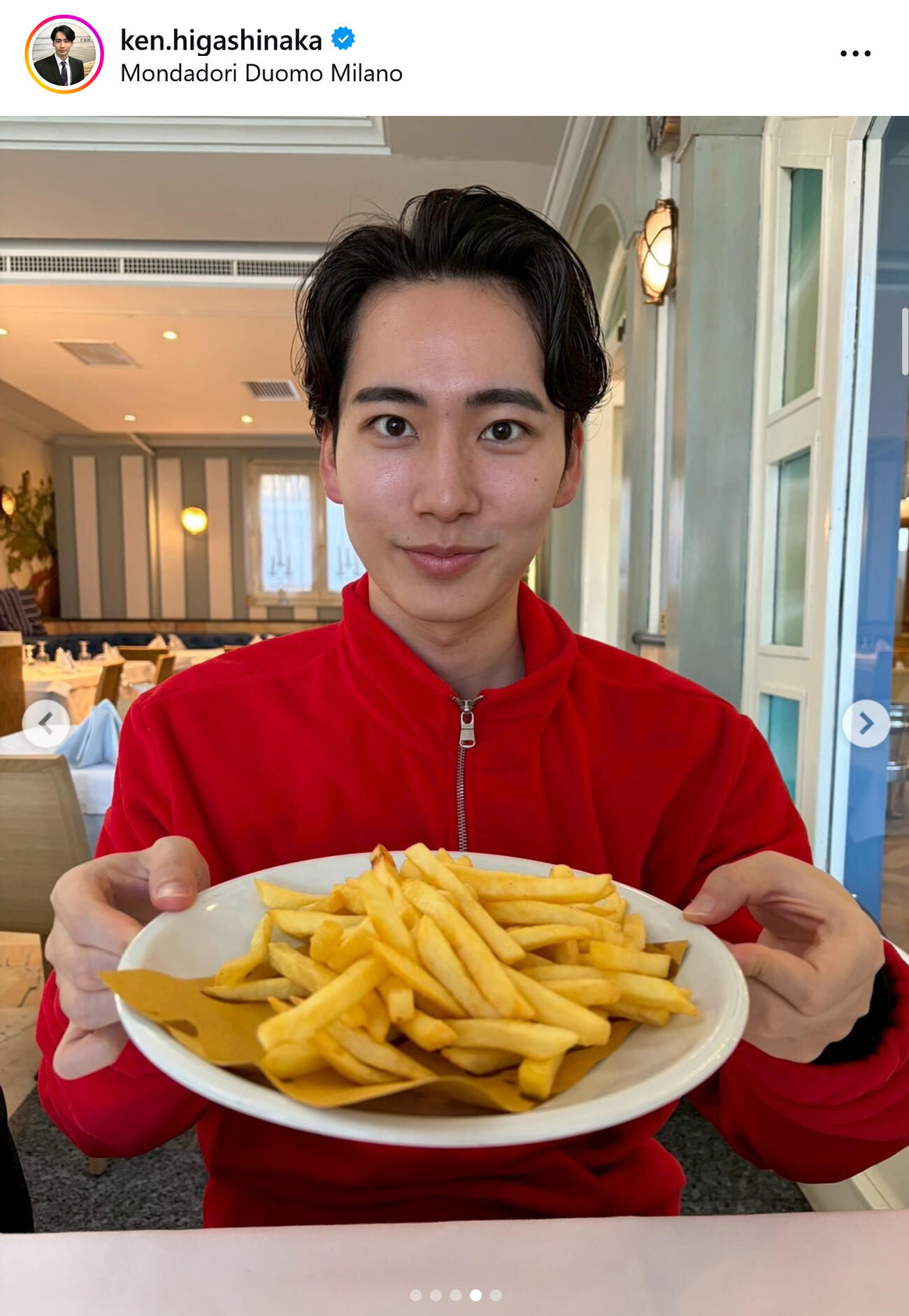東中健アナのインスタグラムから