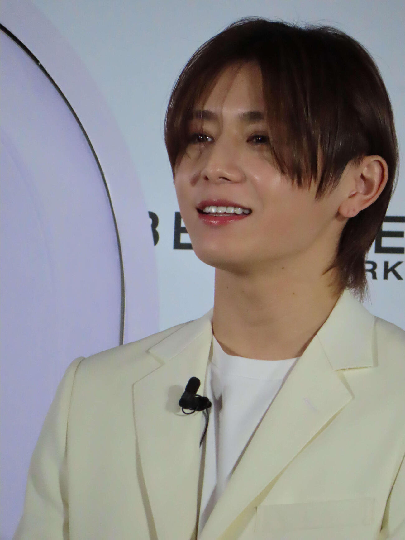 「メイベリン　ニューヨーク　ジャパンアンバサダー」発表会に出席した山田涼介