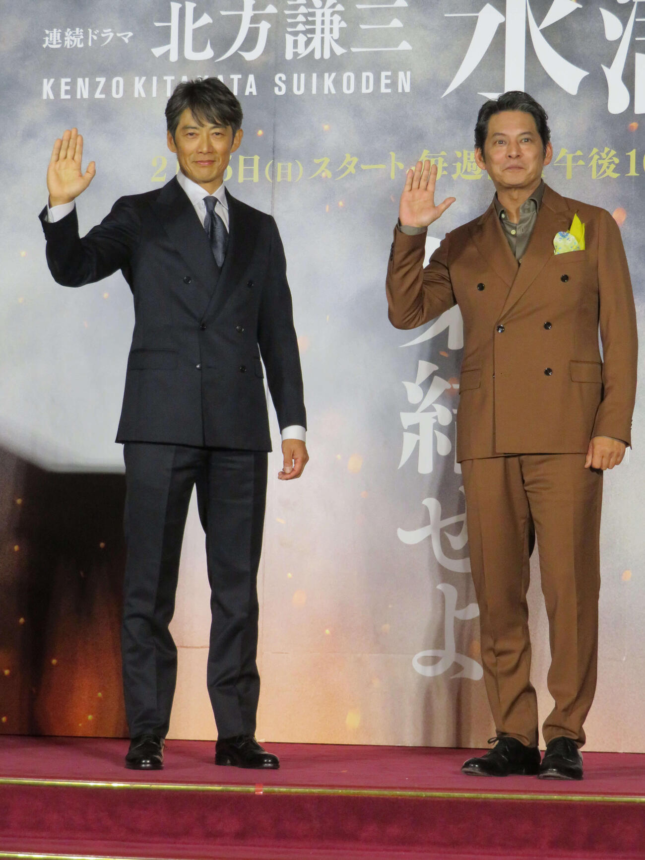 織田裕二「水滸伝」共演の反町隆史と不仲説？ 監督放言に亀梨和也ら大慌てで火消しも…真相は？ - ドラマ写真ニュース : 日刊スポーツ