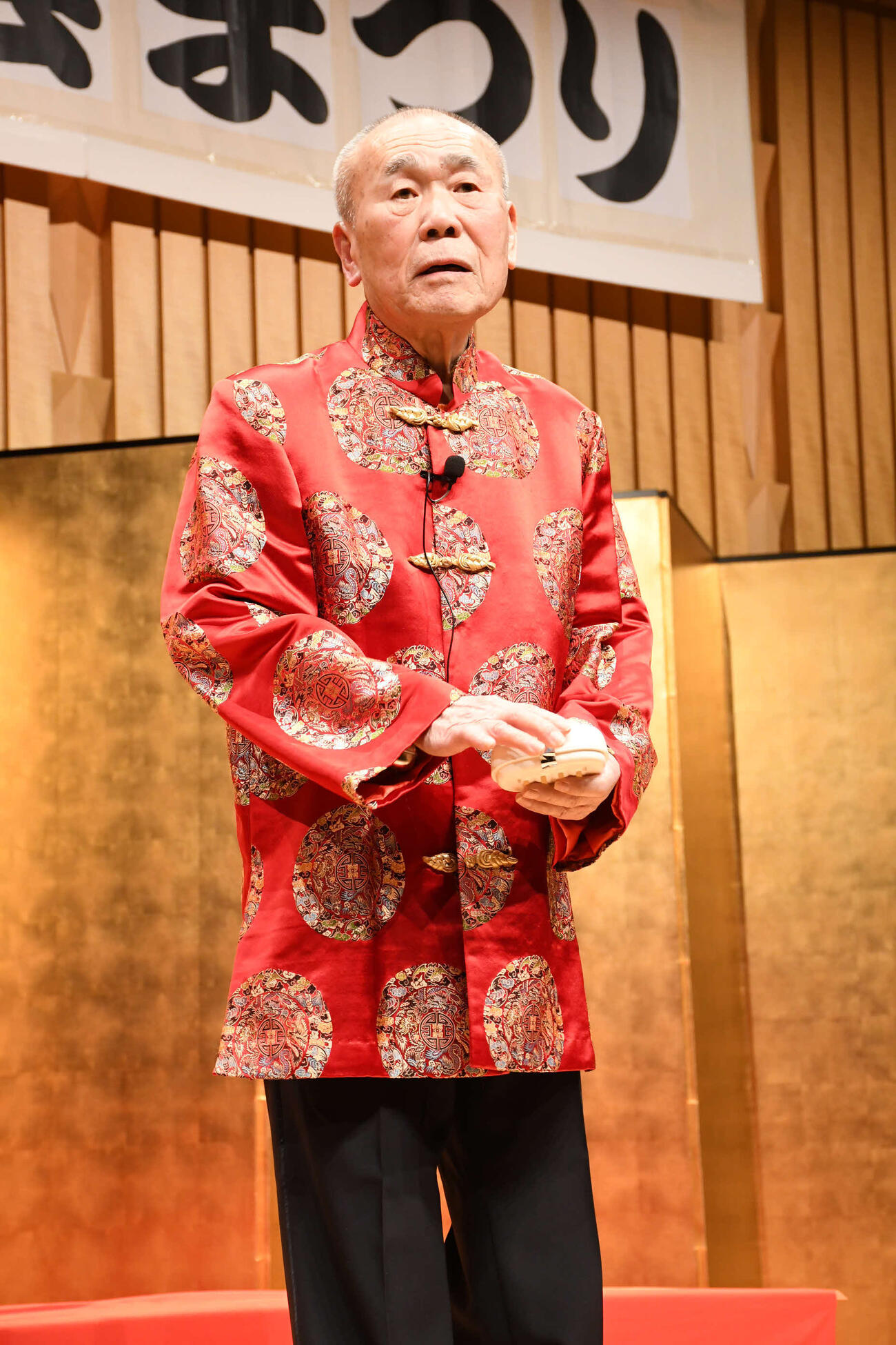 関西演芸協会まつりに出演したゼンジー北京（撮影・阪口孝志）
