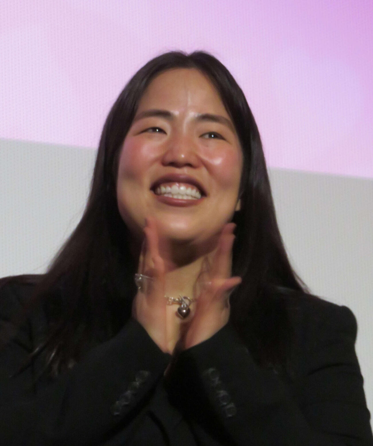 映画「禍禍女」の舞台あいさつを行った、ゆりやんレトリィバァ監督